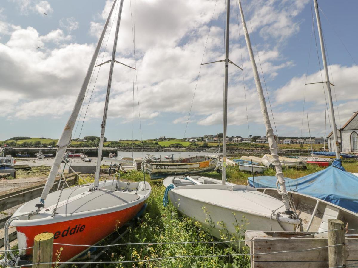 Апартаменти The Moorings Isle of Whithorn Екстер'єр фото